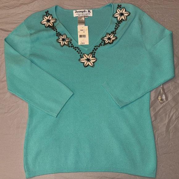 Joseph A Turquoise V-Neck Sweater with Floral Details - Picture 1 of 4